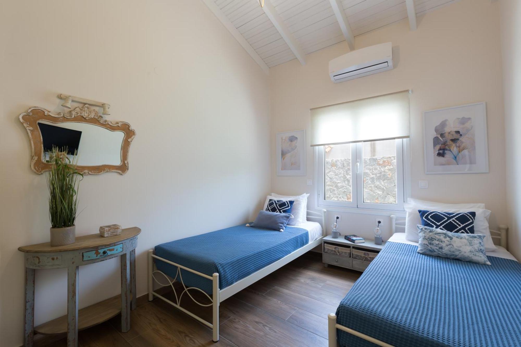 Pelagias Villa Paralia Kourna Εξωτερικό φωτογραφία