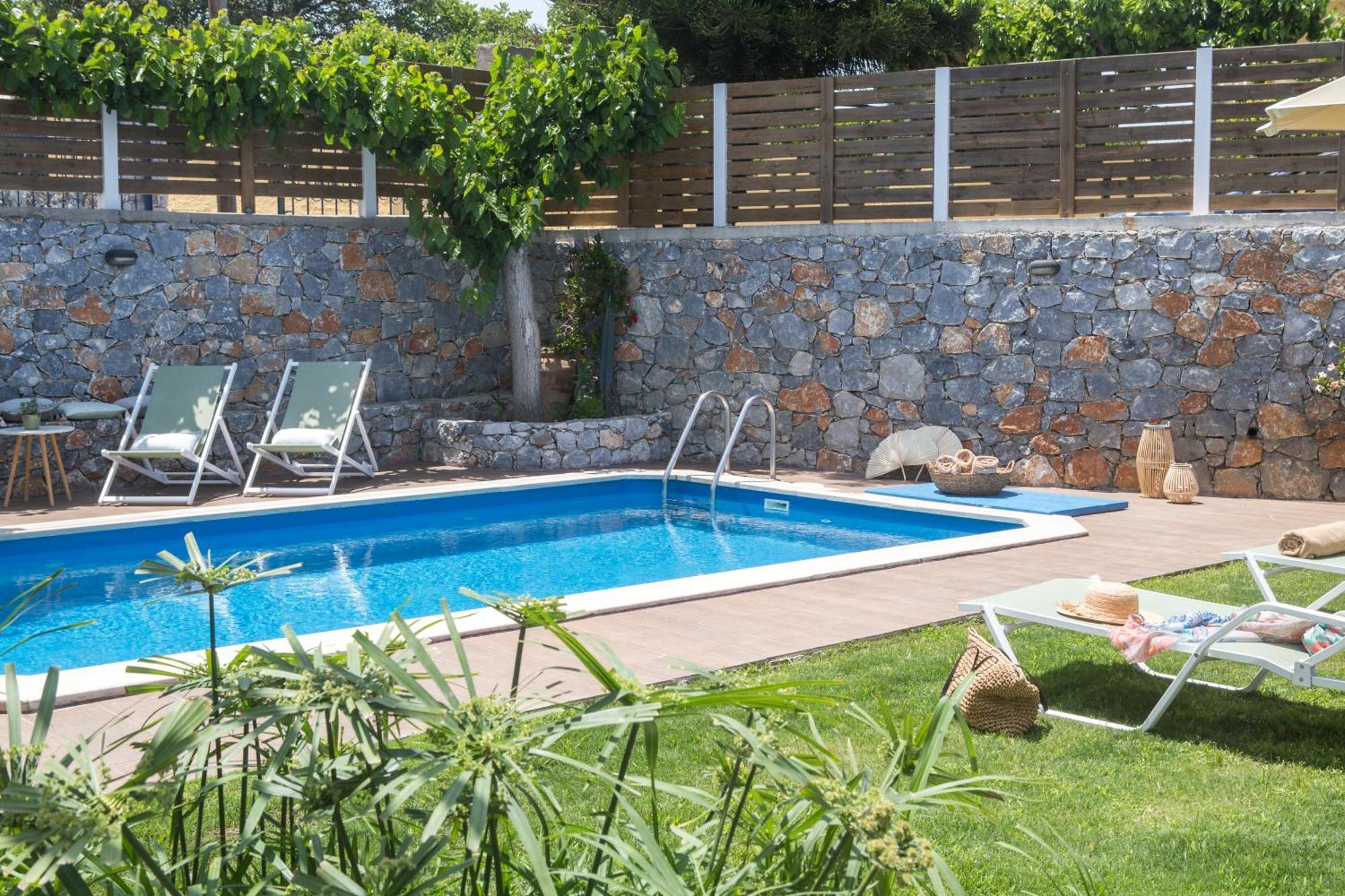 Pelagias Villa Paralia Kourna Εξωτερικό φωτογραφία